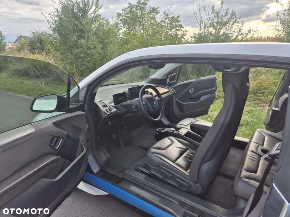 BMW i3 (60 Ah) - 16