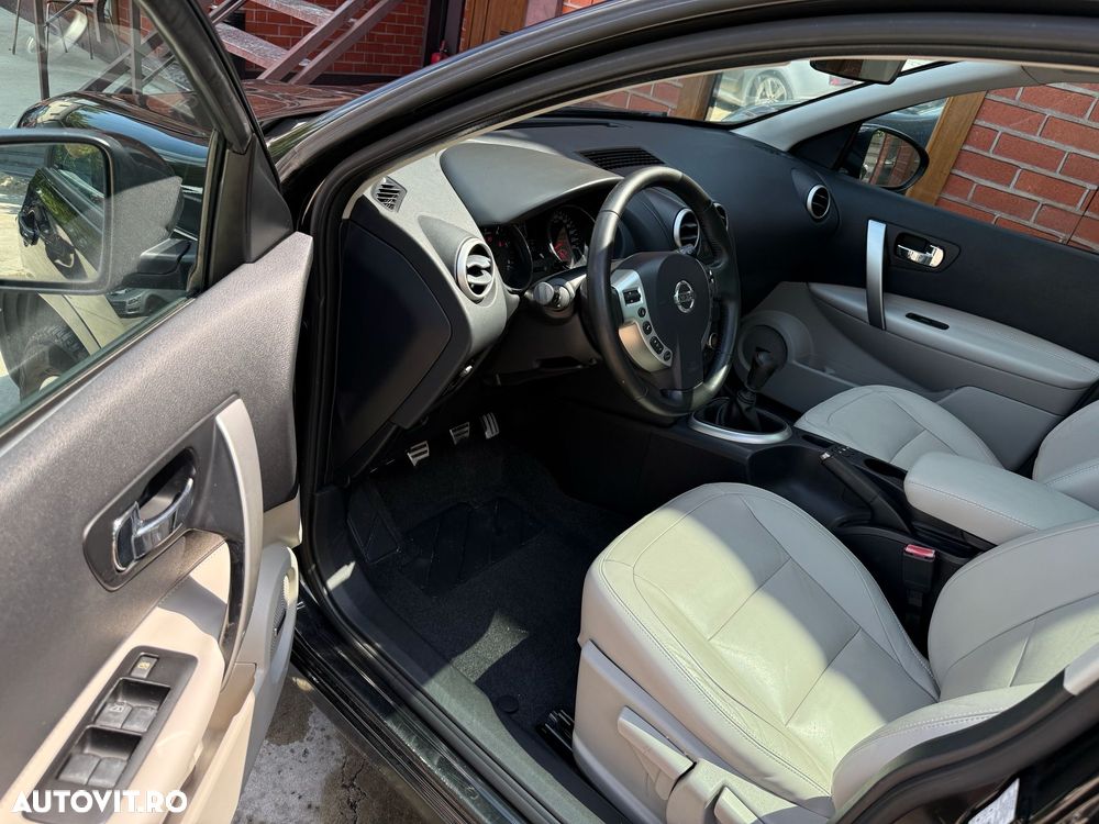 Nissan Qashqai 1.6 DCI TEKNA - 17