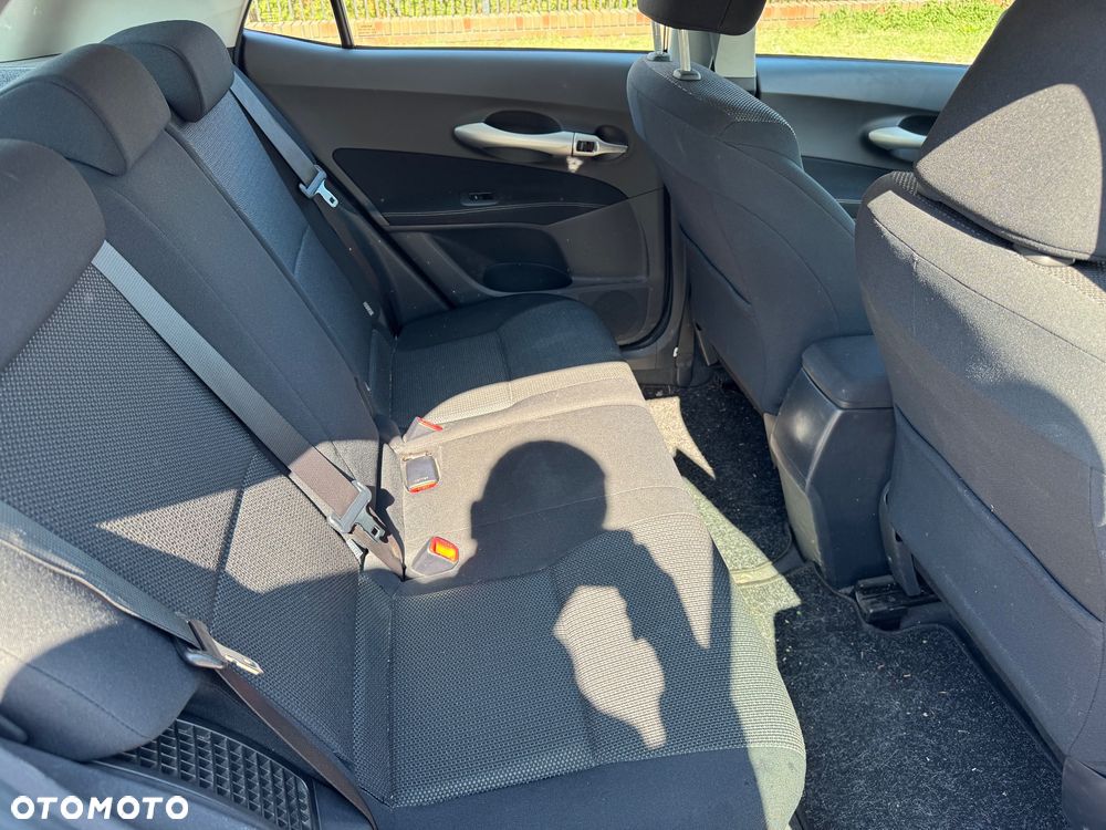 Toyota Auris - 9