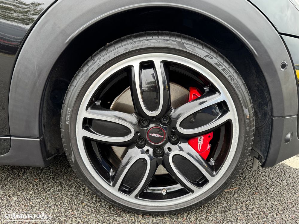 MINI Cabrio John Cooper Works Auto Desportiva - 19