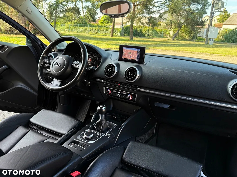 Audi A3 Sportback 2.0 TDI Attraction - 5