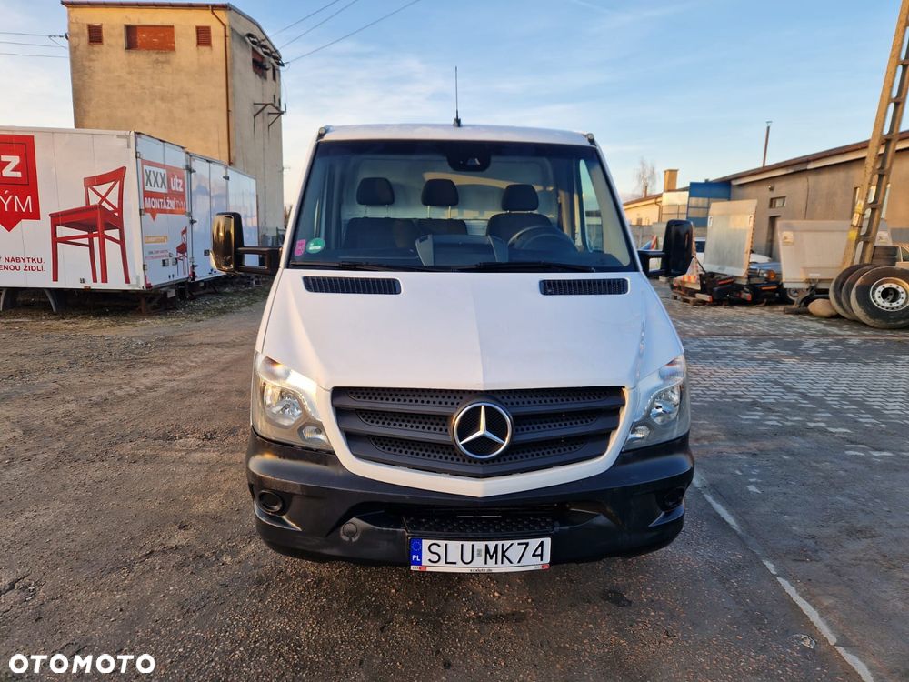 Mercedes-Benz 516 - 3