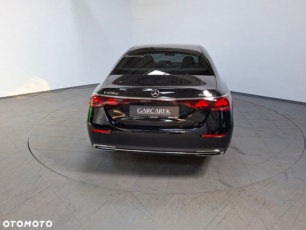 Mercedes-Benz Klasa E - 13