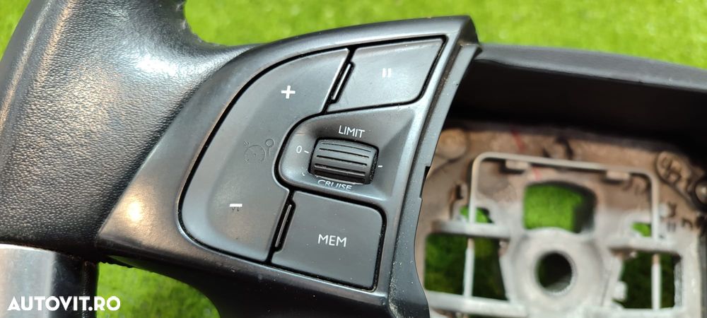 VOLAN PIELE CU COMENZI CITROEN C4 PICASSO II / GRAND PICASSO II 2013–2018 / COD OEM 96777865ZD (4C2) - 4