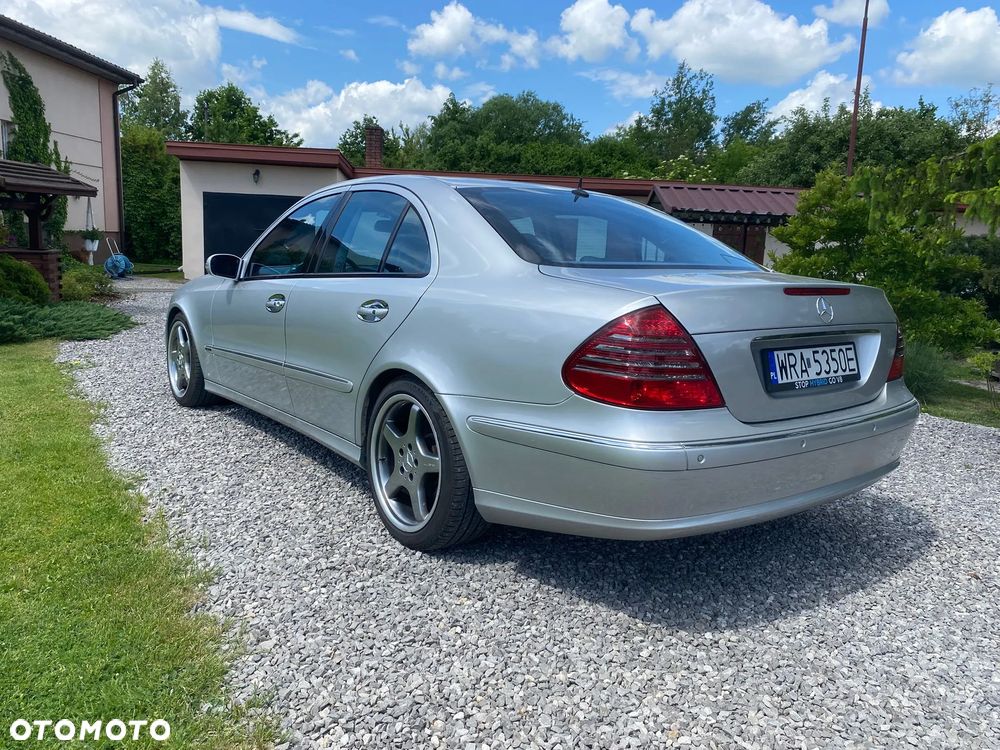 Mercedes-Benz Klasa E 500 T Avantgarde - 5