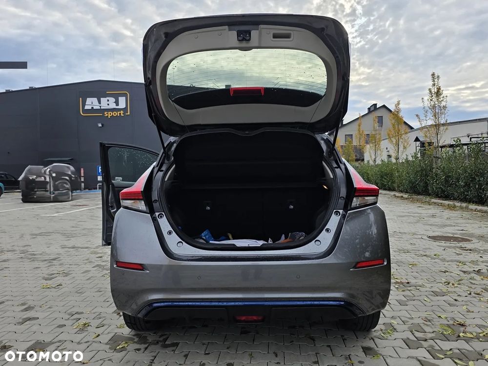 Nissan Leaf 2021 photo 4