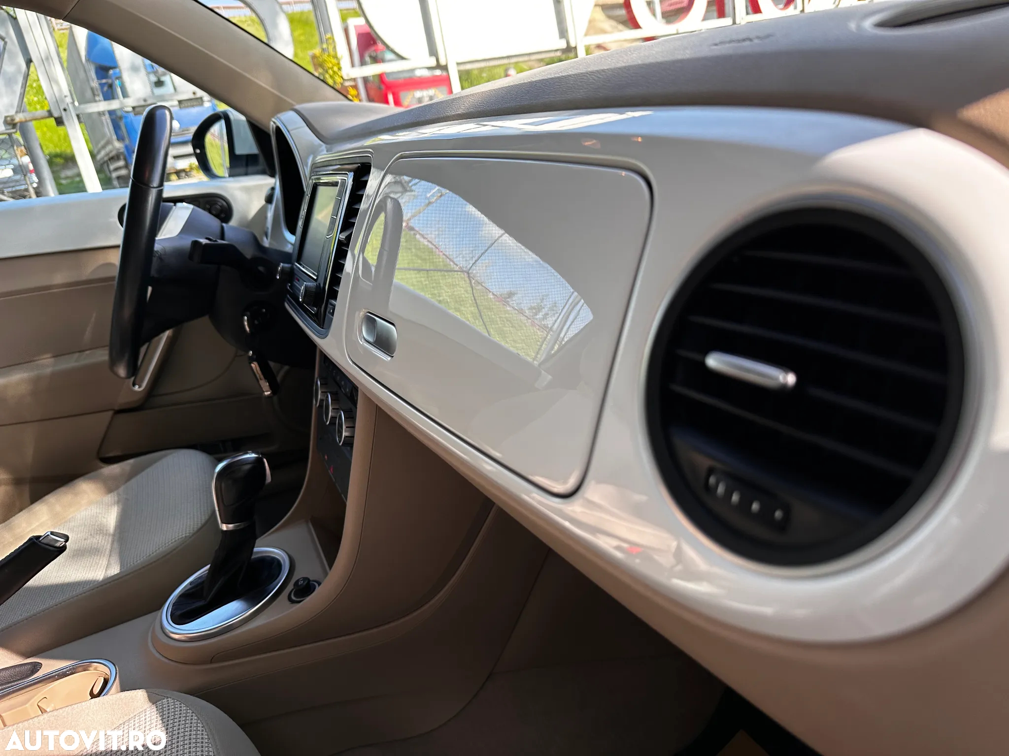 Volkswagen Beetle 1.6 TDI DSG7 Design - 20