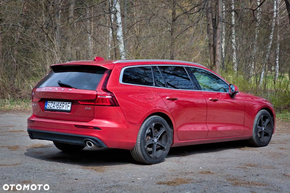 Volvo V60 D4 Momentum - 7