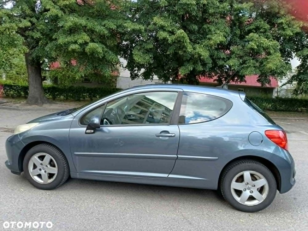 Peugeot 207 1.4 16V Trendy - 2