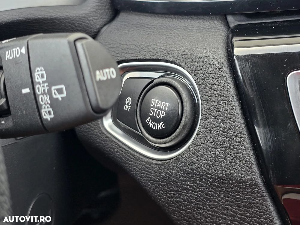 BMW X1 xDrive20i AT - 28