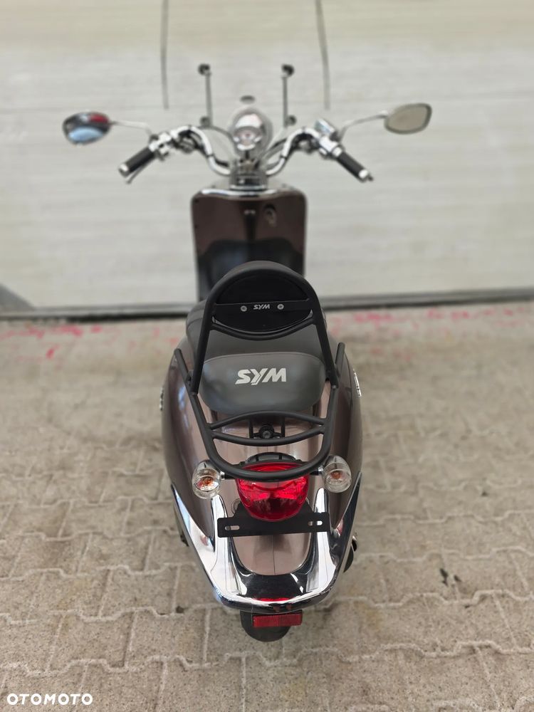 SYM Fiddle - 24