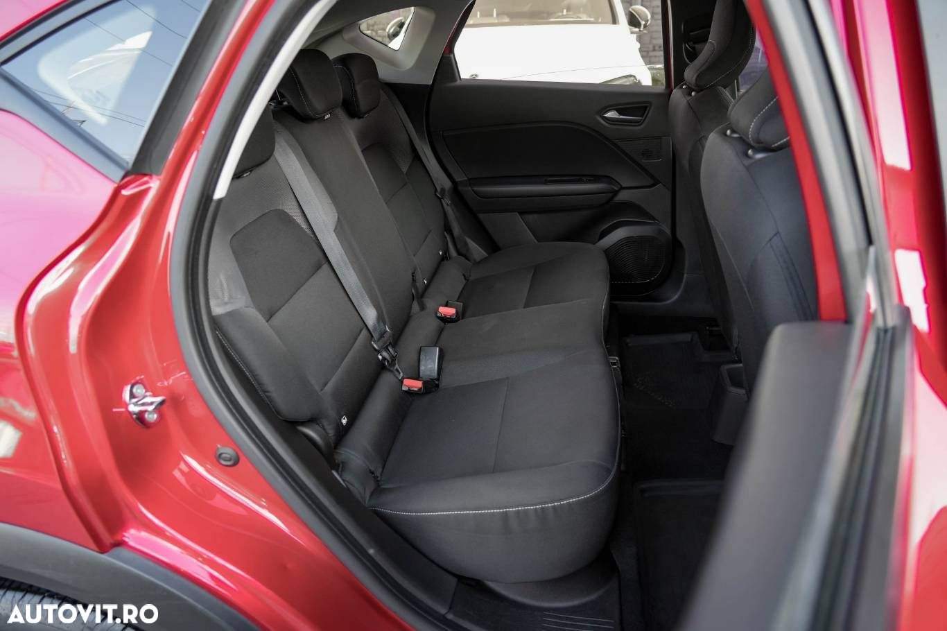 Renault Captur - 13