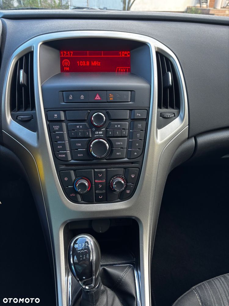 Opel Astra - 14