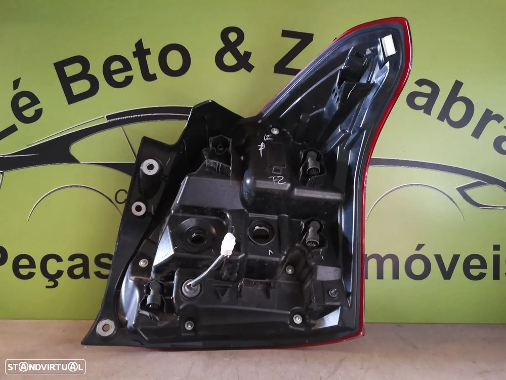 SUZUKI SWIFT V FAROLIM LED ESQUERDO - FT357 - 6