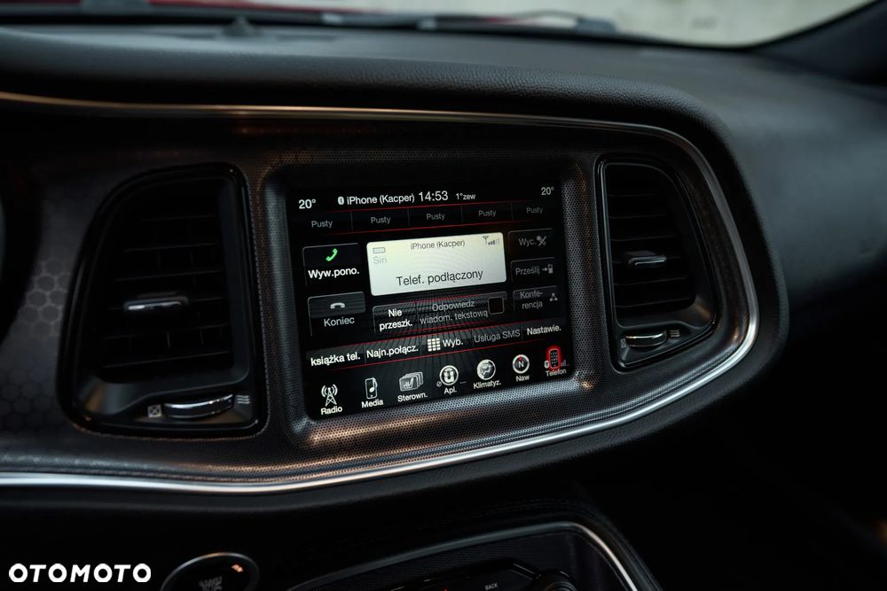 Dodge Challenger - 26