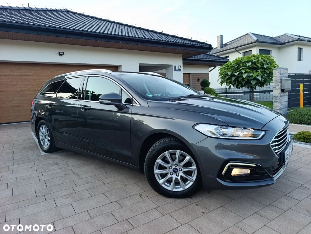 Ford Mondeo - 8