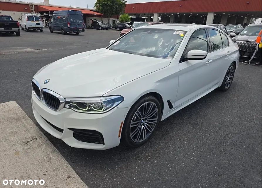 BMW Seria 5 530i M Sport Edition - 1