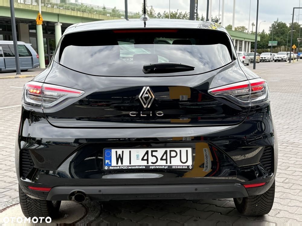 Renault Clio - 6