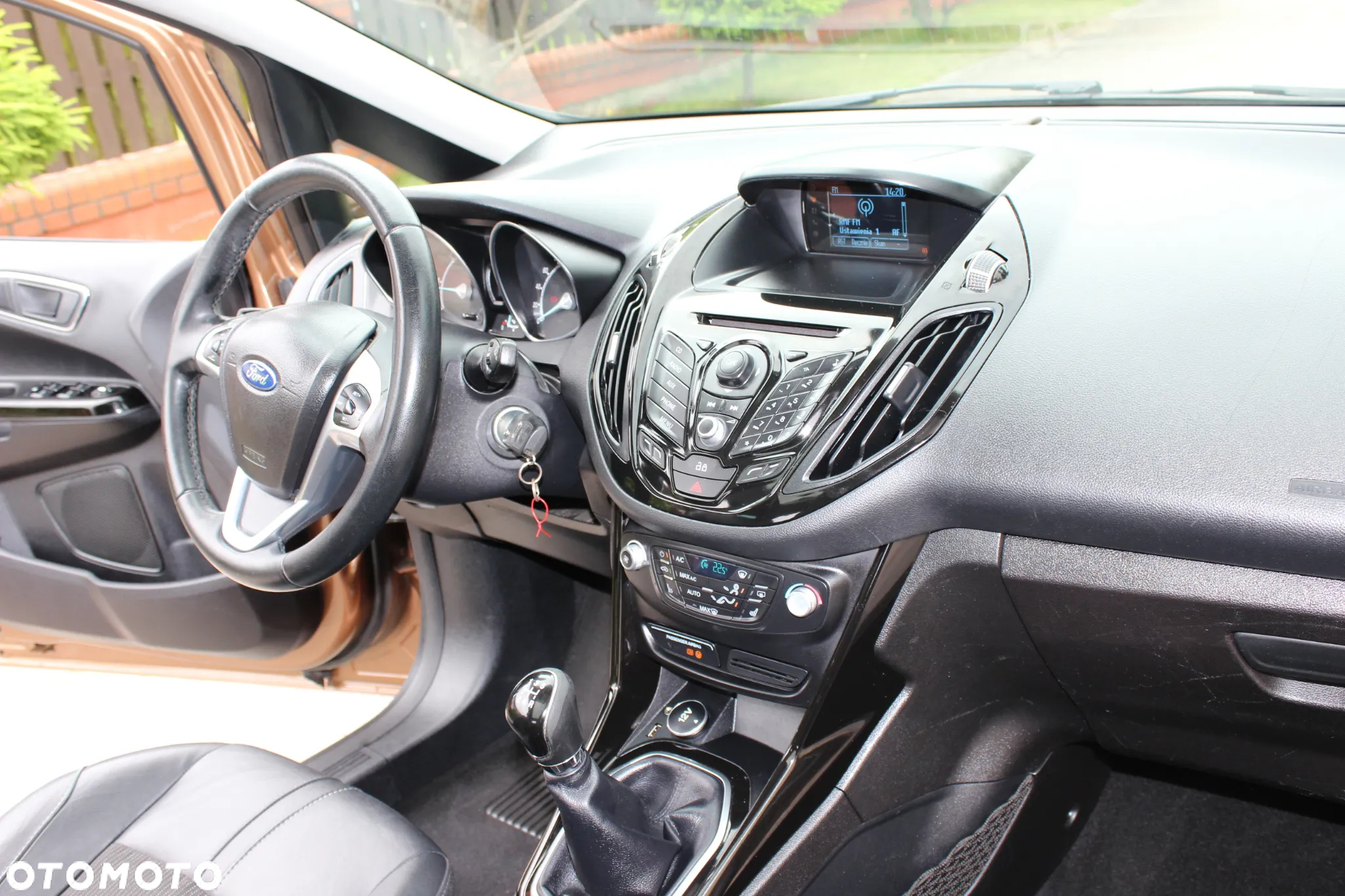 Ford B-MAX 1.6 TDCi Titanium X - 17