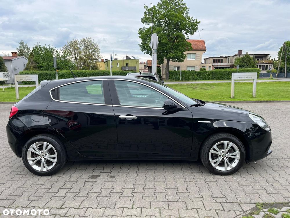 Alfa Romeo Giulietta 1.4 TB Distinctive - 4