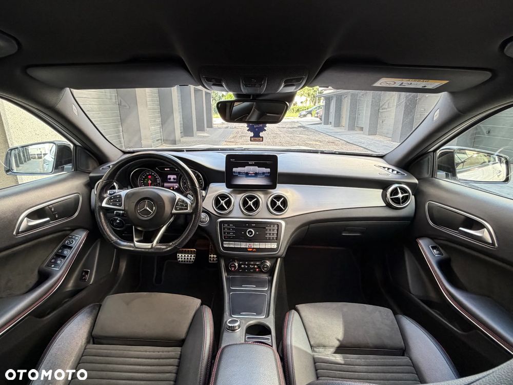 Mercedes-Benz GLA 220 4-Matic - 7