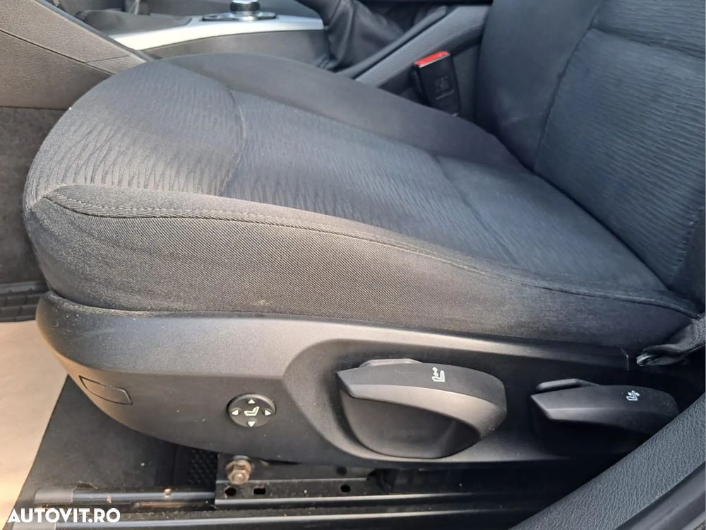 BMW X1 sDrive18d - 13