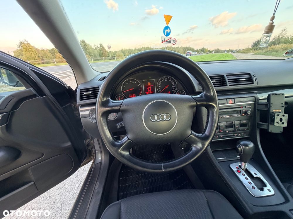 Audi A4 - 25