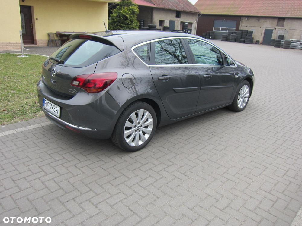 Opel Astra ver-1-6-cosmo - 6
