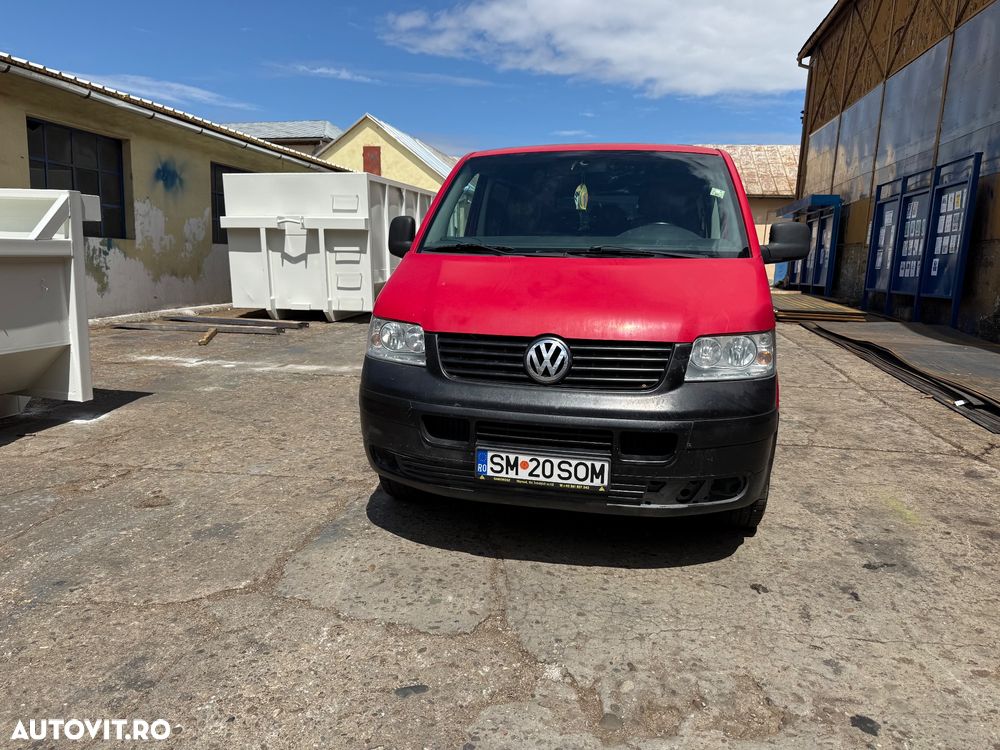 Volkswagen Transporter Caravelle Scurt (7 loc) - 2
