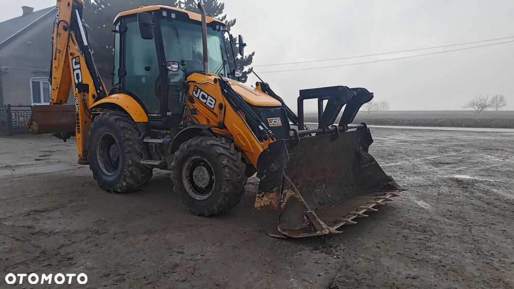 JCB 3CX PRO - 1