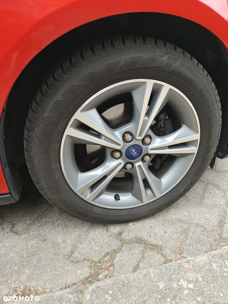Ford Focus - 8
