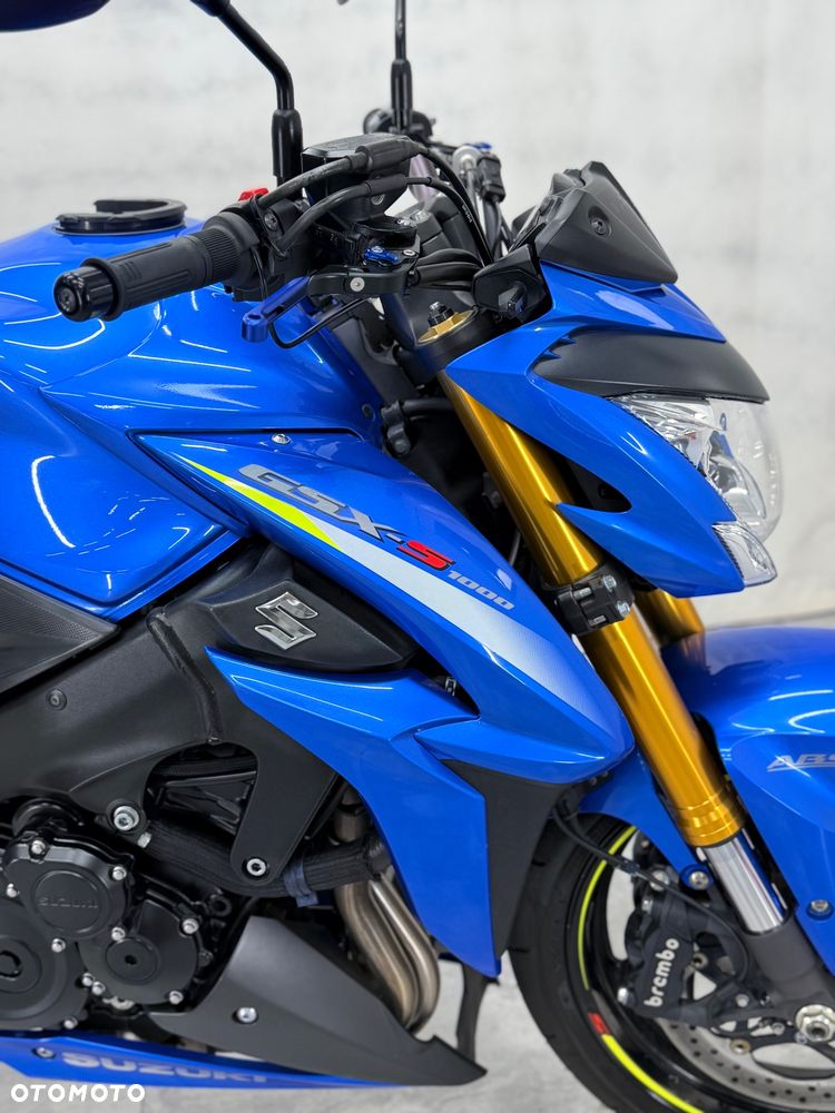 Suzuki GSX 1000 - 13