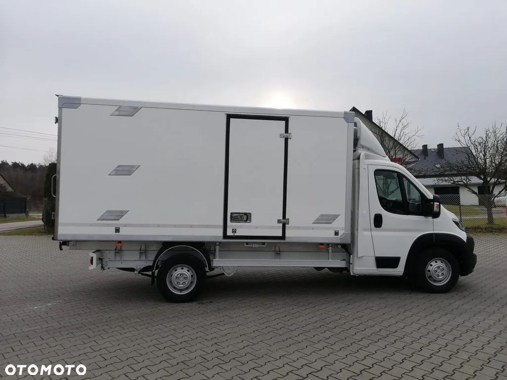 Peugeot Boxer Chlodnia 2.2 HDi 8 Palet Zasilanie Zewnętrzne - 5