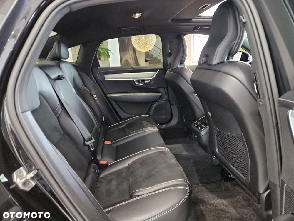 Volvo S90 - 28