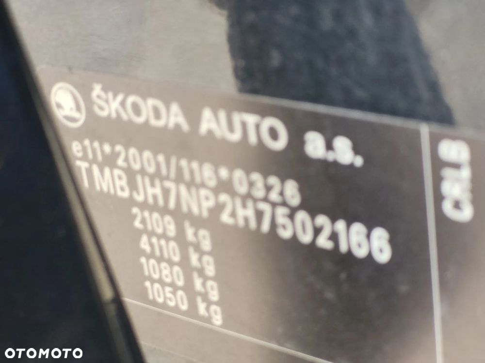 Skoda Superb 2.0 TDI Active DSG - 9