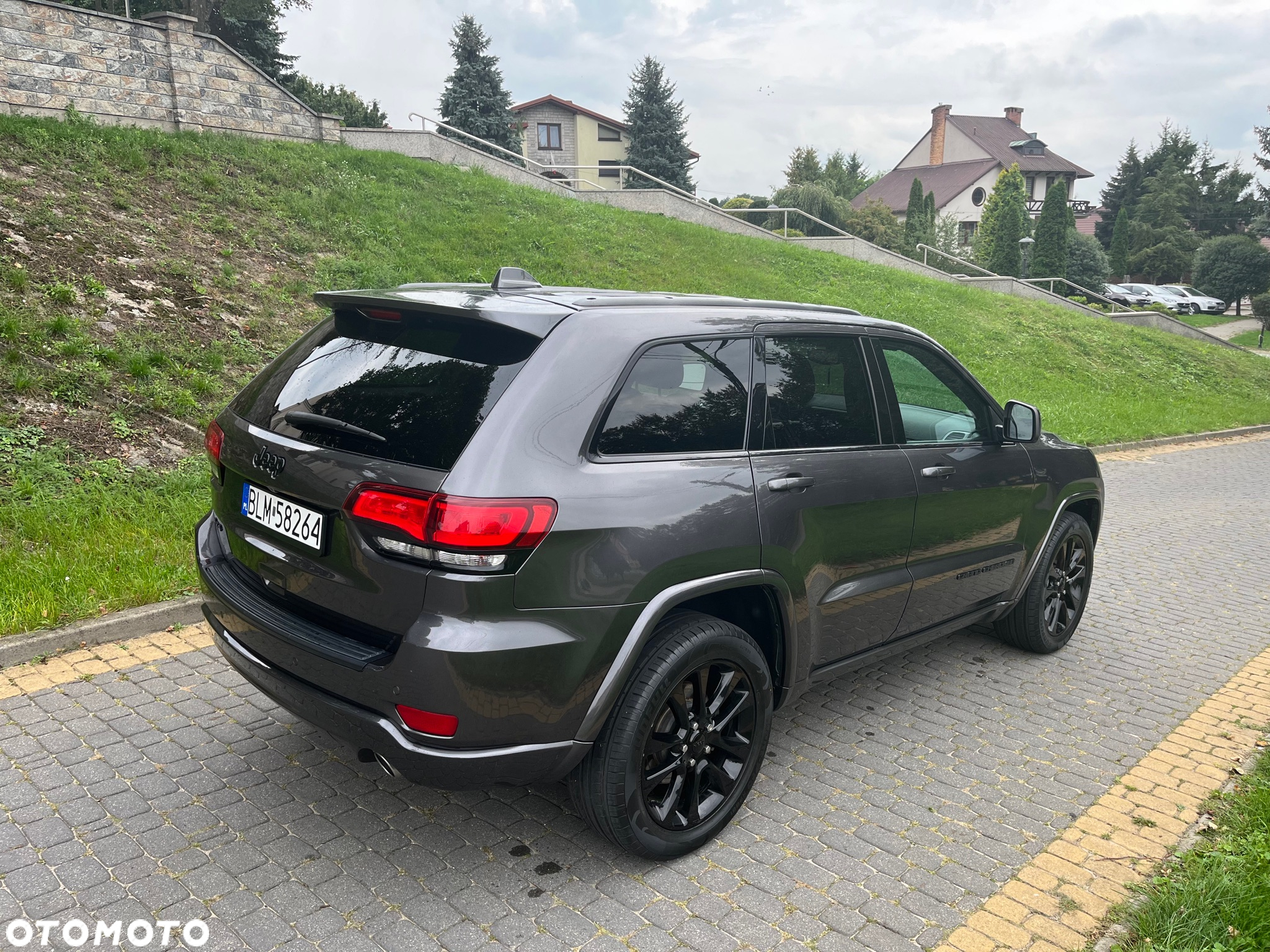 Jeep Grand Cherokee 3.6 V6 Laredo - 11