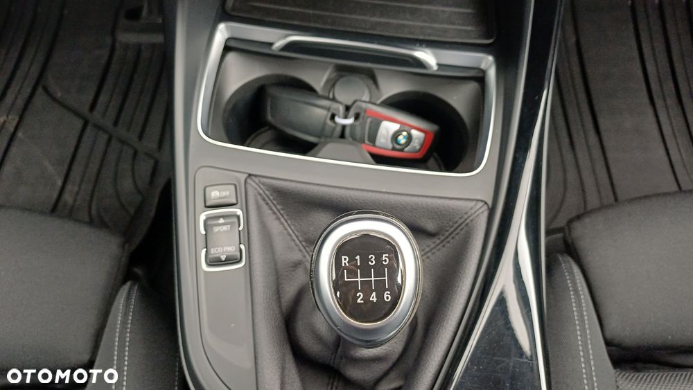 BMW Seria 1 118i - 25