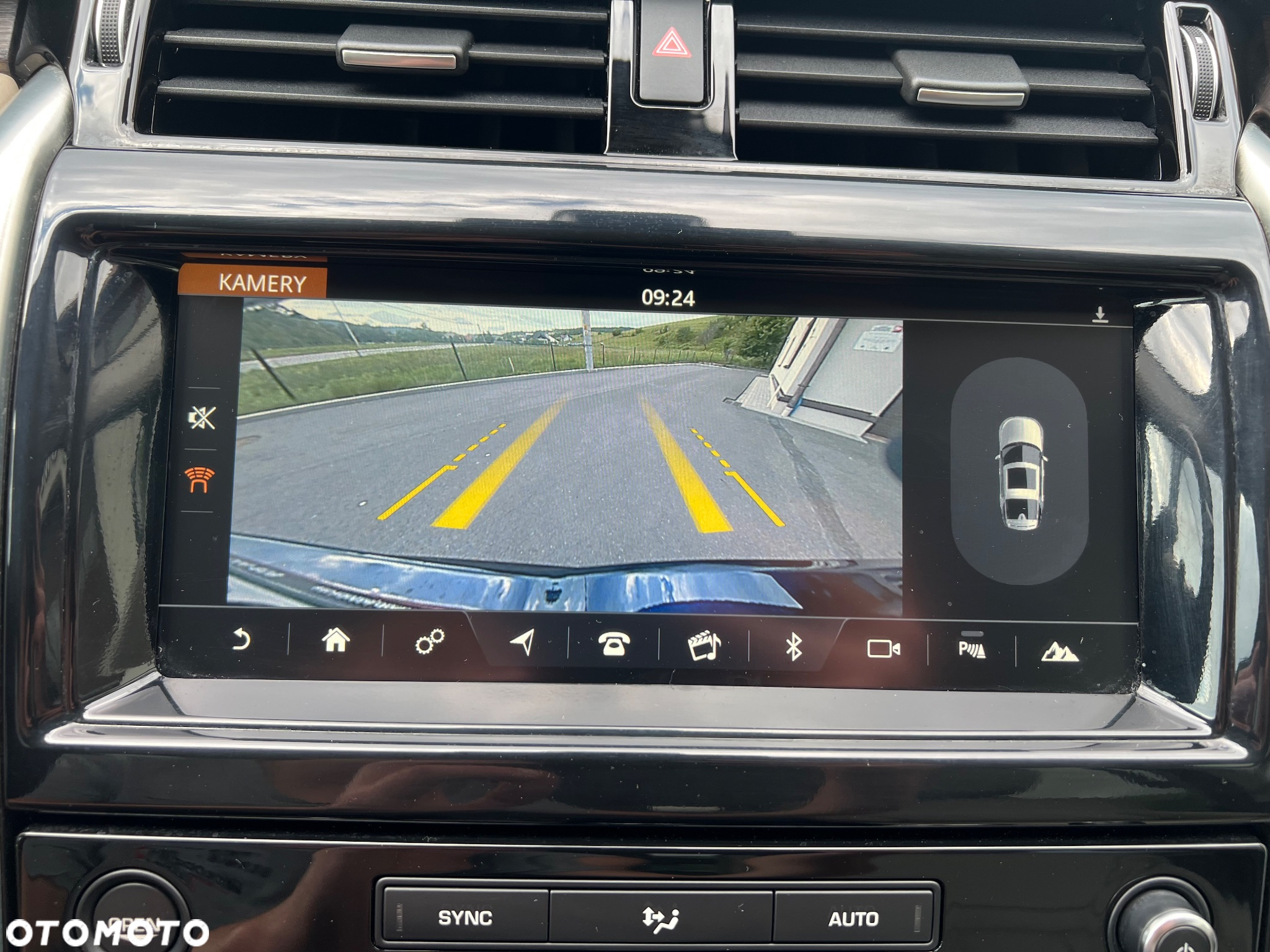 Land Rover Discovery V 2.0 SD4 HSE - 20