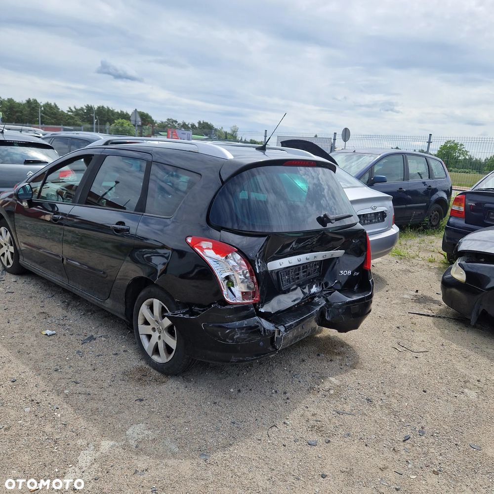 Peugeot 308 1.6 HDI kod silnika 9H2 Kod lakieru KTVD - 7