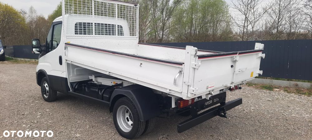Iveco DAILY - 6