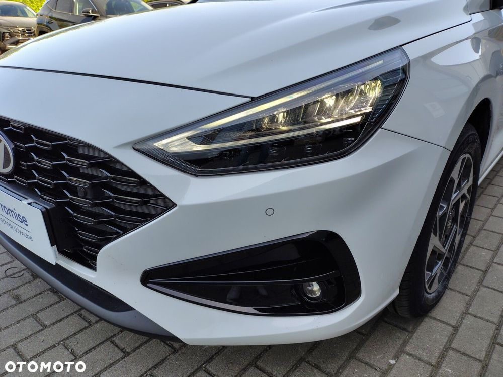 Hyundai i30 1.5 T-GDI 48V Smart - 10