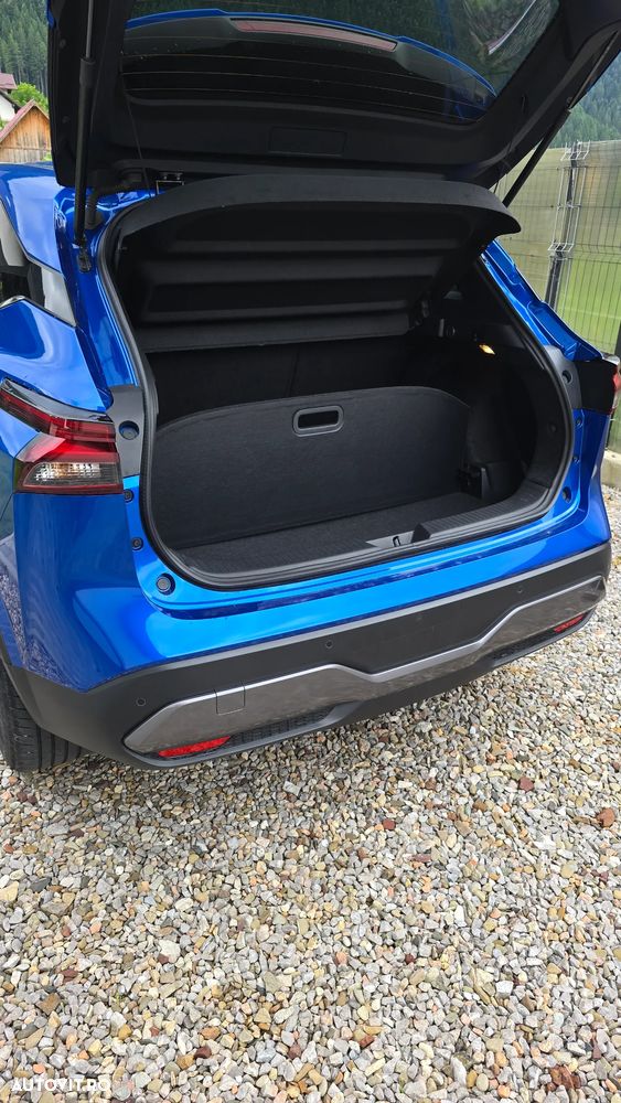 Nissan Qashqai 1.3 l 156CP 6MT MHEV N-Connecta - 11