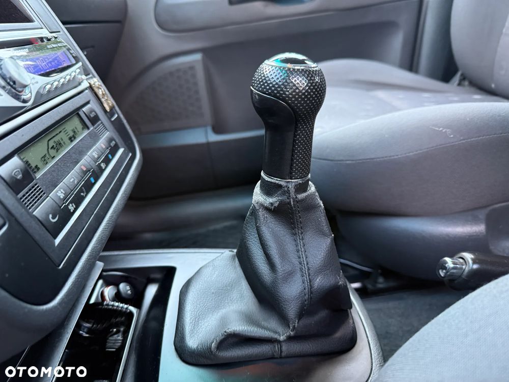 Volkswagen Sharan 2.0 Comfortline Family - 16