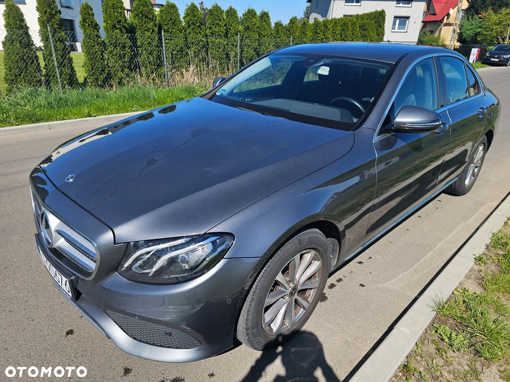 Mercedes-Benz Klasa E 220 d 9G-TRONIC - 2