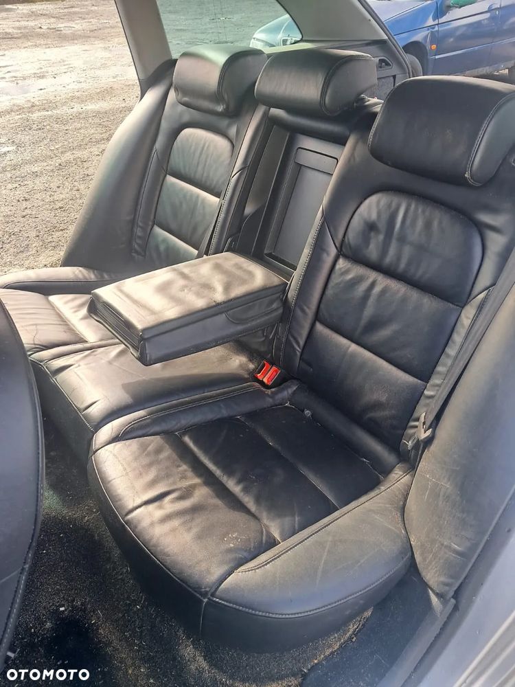 ❌Dawca części ❌  SKODA SUPERB II KOMBI 2010 2.0 TDI CBBB KOD LAK.: 9156 / LA7W - 9