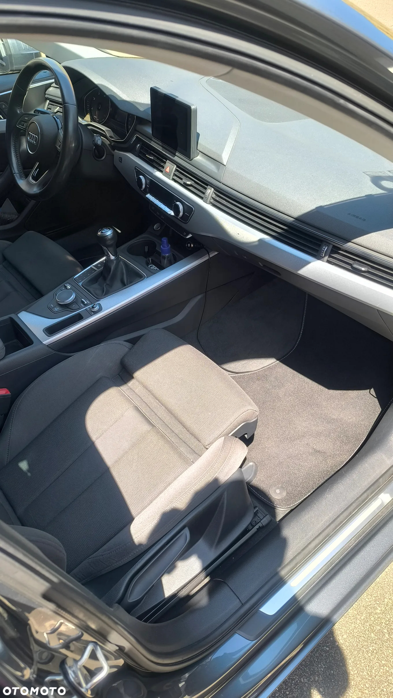 Audi A4 Avant 2.0 TDI ultra sport - 14