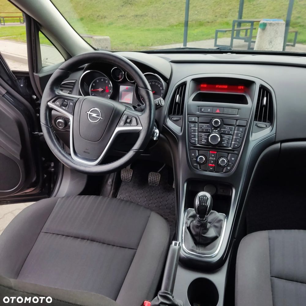 Opel Astra 1.4 T Active - 5