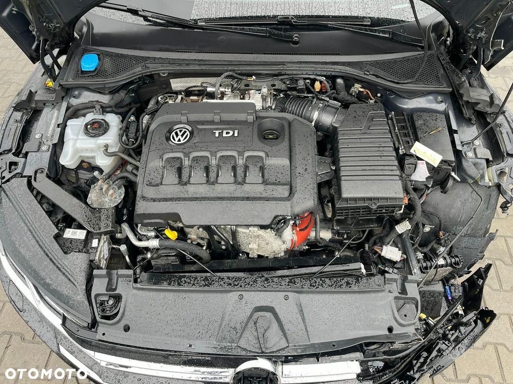 Volkswagen Arteon 2.0 TDI Bi-Turbo SCR 4Mot R-Line DSG - 18