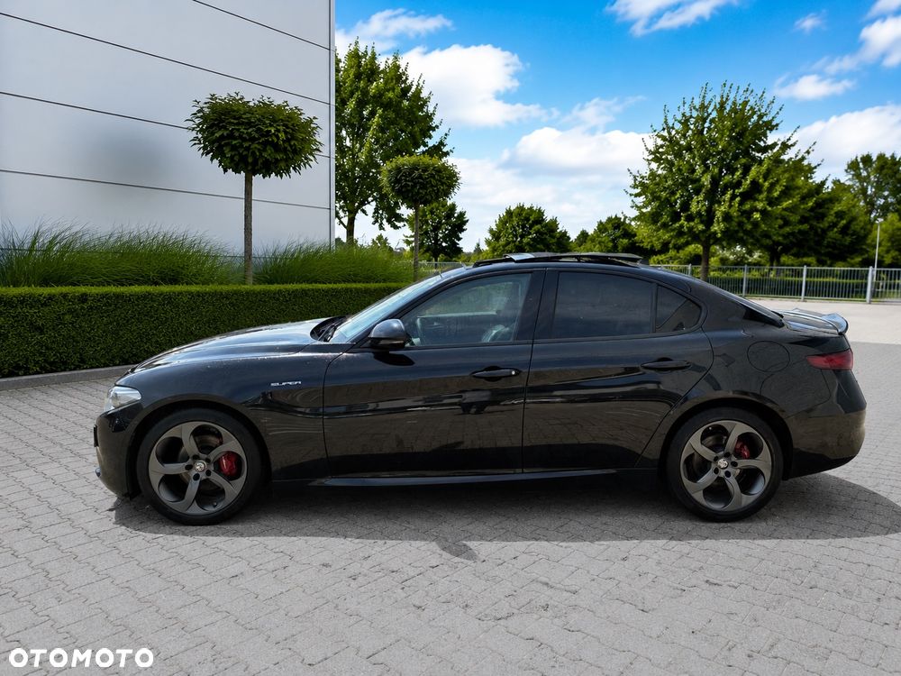 Alfa Romeo Giulia 2.2 D Turbo - 5