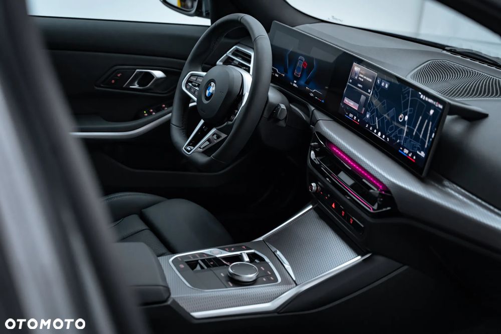 BMW Seria 3 318i M Sport - 26